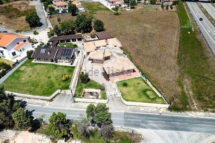 Moradia independente à venda em N333, 2700
