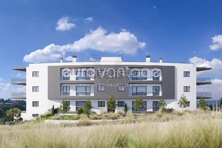 Apartamento T3 à venda em Porto de Mós