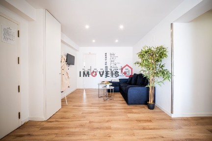 Apartamento T3 à venda em Portela - Marquês de Pombal
