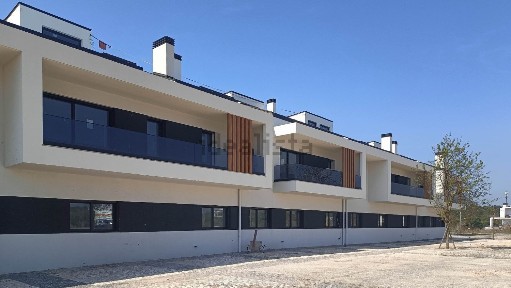 Apartamento T3 à venda na Travessa Verde Prado