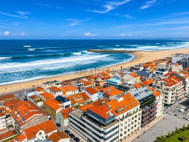 Andar de moradia à venda em Espinho