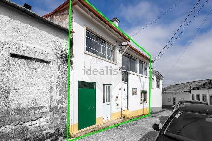Moradia independente à venda em Casais e Alviobeira