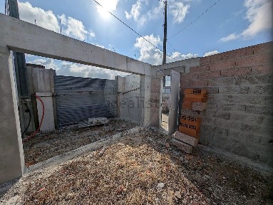 Moradia independente à venda no Beco do Rêgo d'Água, 9