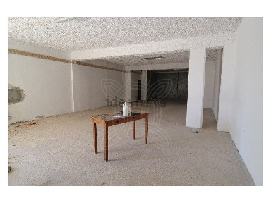 Espaço comercial à venda no Alto do Forno - Alto da Fonte