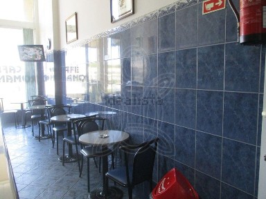 Espaço comercial à venda em Condeixa-a-Velha e Condeixa-a-Nova