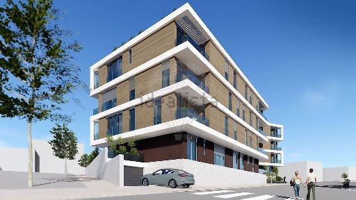 Apartamento T4 à venda na Rua da Fonte s/n