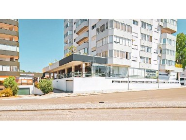 Espaço comercial à venda na Rua Câmara Pestana