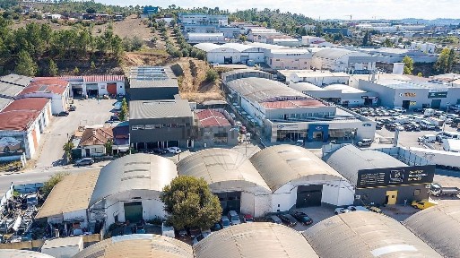 Armazém à venda em Eiras e São Paulo de Frades