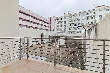 Cidade de Coimbra, Baixa, Avenida Fernão de Magalhães