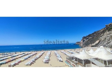 Apartamento T4 à venda em Nazaré
