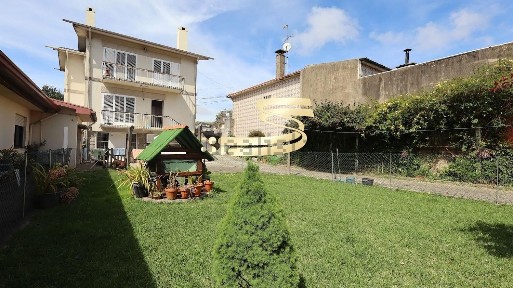 Casa ou moradia à venda em Anta