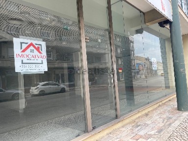 Espaço comercial à venda em Mira