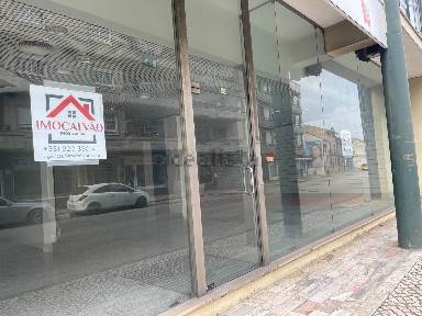 Espaço comercial à venda em Mira