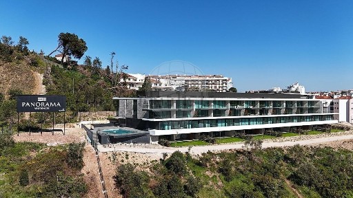 Apartamento T4 à venda em São Francisco - Estádio