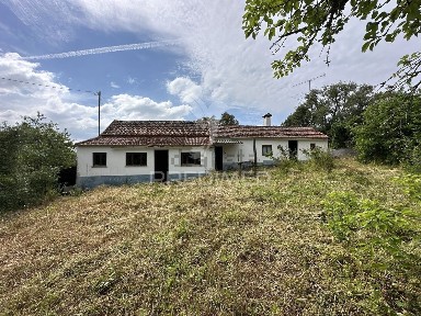 Casa ou moradia à venda em Atouguia