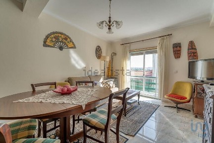 Apartamento T2 à venda em Coimbrão