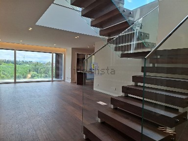 Apartamento T3 à venda em Marrazes e Barosa