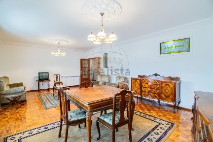 Apartamento T3 à venda em Batalha