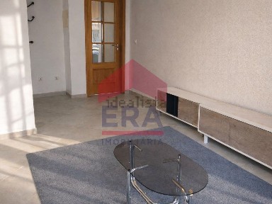 Apartamento T3 à venda na Rua do Fialho