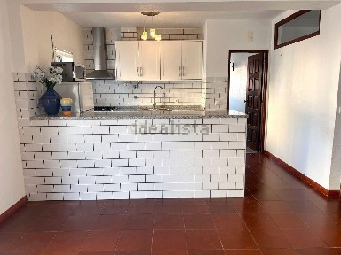Apartamento T2 à venda na Avenida Manuel Remígio s/n