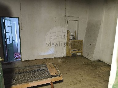 Moradia independente à venda em Cidade de Santarém