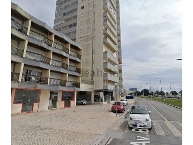 Espaço comercial à venda na Avenida Brasil, 156