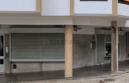 Arrendamento de espaço comercial na Linda-a-Velha