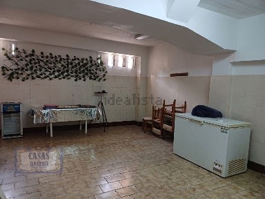 Arrendamento de armazém em Falagueira-Venda Nova