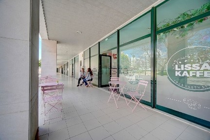 Arrendamento de espaço comercial na Rua Carlos Santos s/n