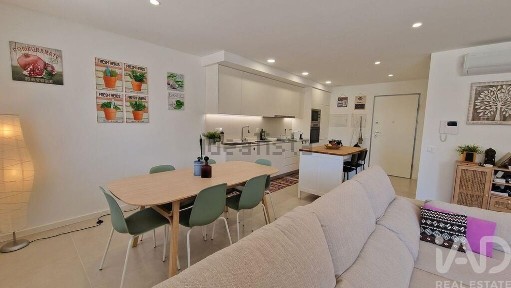 Apartamento T2 à venda no Centro