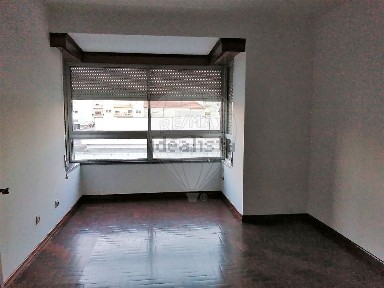 Apartamento T4 à venda na Rua Doutor Luís Torres