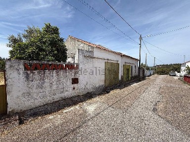 Moradia independente à venda em Alvega e Concavada