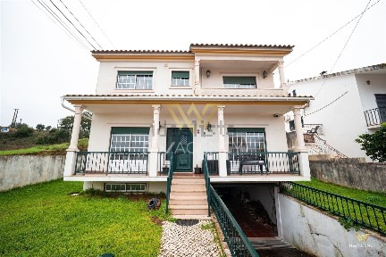 Moradia independente à venda em São Pedro - Lapas - Ribeira Branca