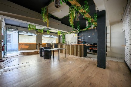 Arrendamento de espaço comercial na Rua Afonso Sanches s/n