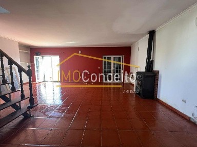Moradia em banda à venda em Tomar e Santa Maria dos Olivais