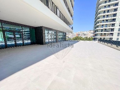 Arrendamento de espaço comercial na Miraflores