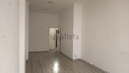 Arrendamento de espaço comercial na Rua Carvalho Araújo s/n