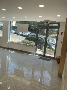Arrendamento de espaço comercial na Rua do olival, 3