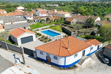Moradia independente à venda em Brogueira - Parceiros de Igreja - Alcorochel