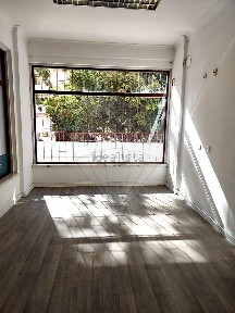 Arrendamento de espaço comercial na Rua José Nogueira Vaz