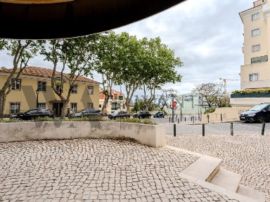 Arrendamento de espaço comercial no Monte Estoril