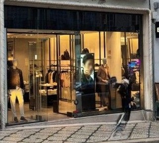 Arrendamento de espaço comercial na Chiado