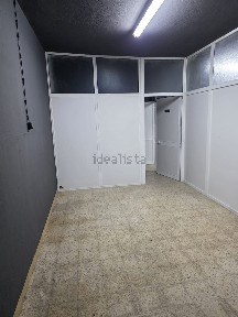 Arrendamento de armazém na Praceta Cândido de Oliveira, 5 a