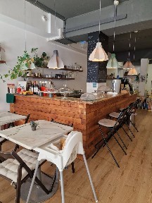 Cafetaria para trespasse na Rua 4 de Infantaria