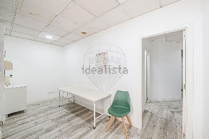 Arrendamento de espaço comercial na Rua Coração de Maria