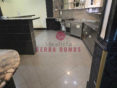 Arrendamento de espaço comercial ou armazém na Mem Martins
