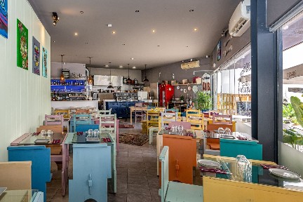 Restaurante, bar para trespasse na Rua da Cozinha Económica, 30