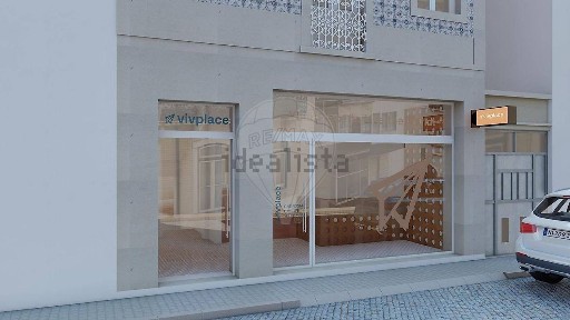 Arrendamento de espaço comercial na Rua dos Açores
