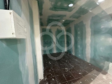 Arrendamento de espaço comercial na Rua Augusto Costa n5a