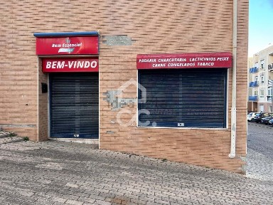 Arrendamento de espaço comercial na Guerreiros